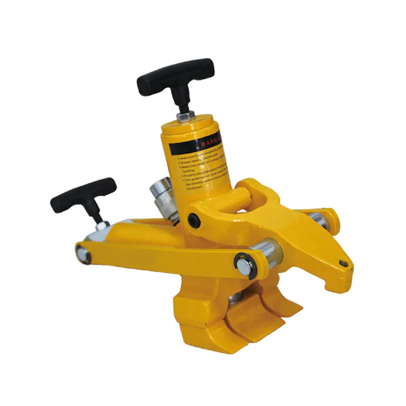 Why can Combi Bead Breaker greatly improve tire removal efficiency?